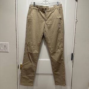 100003	Womens	Chino	American Eagle	Skinny	Tan	12	L	Like New